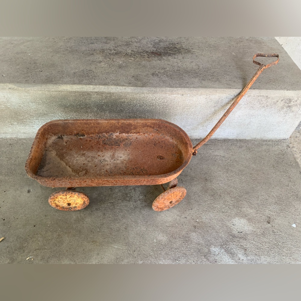 Vintage/Antique Miniature Rusty Metal Wagon Pre-1950’s